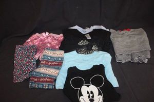 lot 240 image: Girls Size 6 Clothing