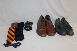 lot 249 image: Size 10 Mens Leather Shoes, Neck ties, and suspenders