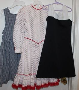 lot 257 image: Girls Dresses Size 7