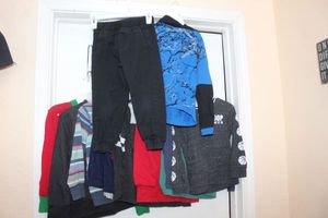 lot 271 image: Boys Clothing Size 4T