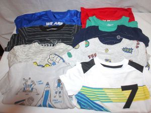 lot 274 image: Boys Shirts Size 4T