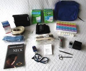 lot 516 image: Assorted medical supplies as shown