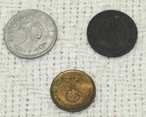 lot 528 image: Genuine WW2 1930s-40s Nazi Germany coins