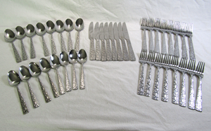 lot 667 image: Mikasa 1810 stainless steel flatware set