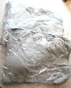 lot 716 image: New T-shirts Navy gray size Medium, 10 total shirts