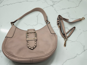 lot 77 image: Michael Kors Lillian Mauve Pink Leather Hobo Shoulder Bag w Crossbody Strap