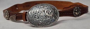 lot 25 image: Vintage Tony Lama Filigree Trophy Belt w Engraved Buckle & Conchos  Size 30 (5026L)