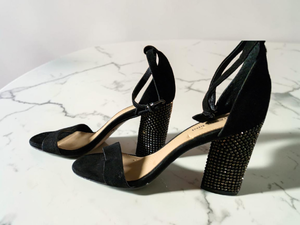 lot 125 image: Gianni Bini Black Rhinestone Heels Womens 7.5M Dress Party Shoes