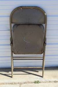 lot 76 image: folding chair