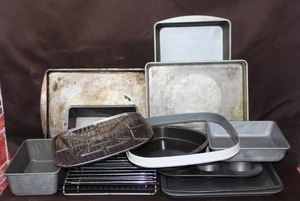 lot 112 image: Baking supplies see pictures for details