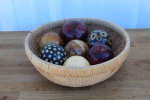 lot 174 image: set of decorative Asian-style balls,in basket
