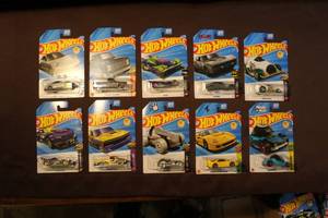 lot 145 image: Hot Wheels