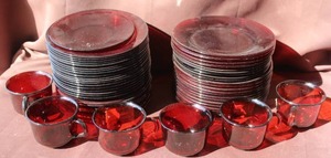 lot 231 image: Red dinnerware set