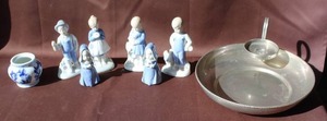 lot 236 image: vintage Buenilum aluminum chip and dip serving tray, and vintage porcelain collectibles,see pictures for details