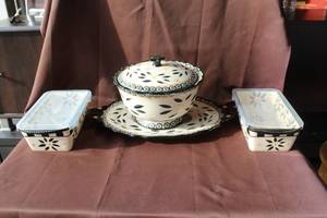 lot 254 image: Temp-Tations Presentable Ovenware set
