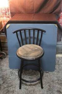 lot 261 image: Card table and swivel chair