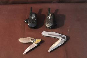 lot 270 image: Two pocket knives and walkie talkies