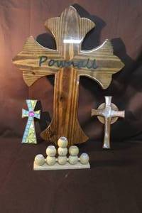lot 299 image: Collection of crosses