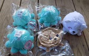 lot 115 image: Reversible Plushies - NEW