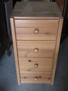 lot 13 image: 4 drawer PINE CHEST  36 X 18 18
