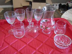 lot 170 image: wine glasses, small bowl and oil lamp top