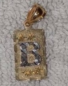 GOLD NECKLACE PENDANT WITH INITIAL B   MARKED - 417HH