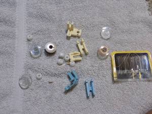 lot 50 image: SEWING ESENTIALS FOR MACHINE