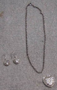 lot 317 image: SILVER BALOON HEART EARRINGS , CHAIN, DROP