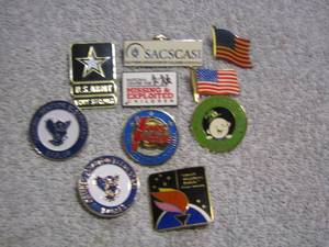 lot 283 image: LAPEL PINS ASSORTED