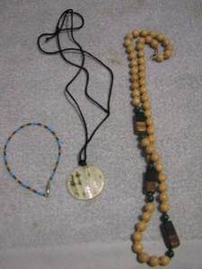 lot 281 image: BEADED NECKLACE X 2