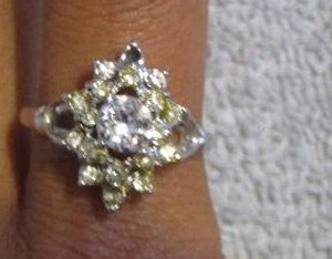 lot 182 image: LADIES RING C STONES