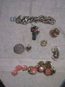 lot 151 image: CLIP EARRINGS PLUS