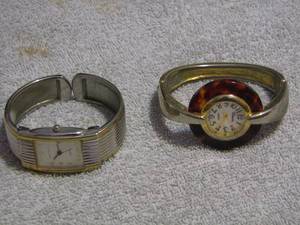 lot 188 image: 2 WATCHES XANADU, AVENUE