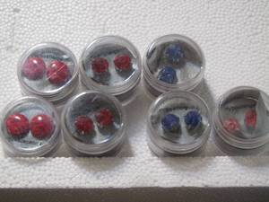 lot 242 image: 7 PAIRS OF EARRINGS
