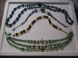 lot 201 image: FASHION NECKLACE X4