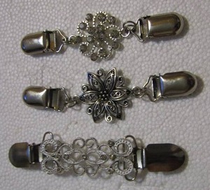 lot 264 image: 3 CLIPS