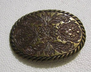 lot 334 image: BRASS BELT BUCKLE