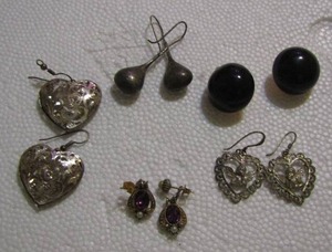lot 330 image: 5 PAIR EARRINGS