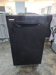 lot 71 image: Frigidaire ADA 18 Built-In Dishwasher, Model FFBD1831UB Black