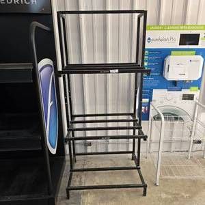 lot 131 image: Small Metal Display Shelf.  160lbs Per Shelf.
