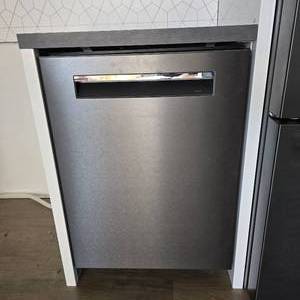 NEW Bosch 800 Series 24" Top Control Built-In Dishwasher w/ 3rd Rack, PowerControl & CrystalDry, Model SHP78CM4N Fingerprint Resistant Black Stainless Steel.  Matches Lot #1