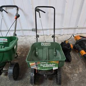 lot 123 image: Scotts turf Builder Edgeguard Mini Spreader