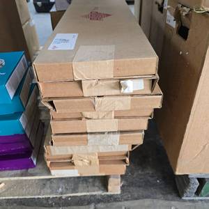 lot 192 image: Lot of 10 Defrost Heaters, Model 2313330