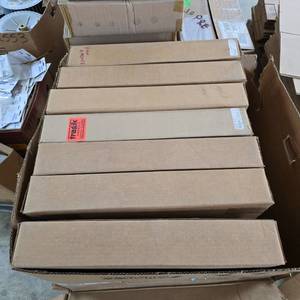 lot 206 image: Large Box of Blower Fan Wheels, Model 82553