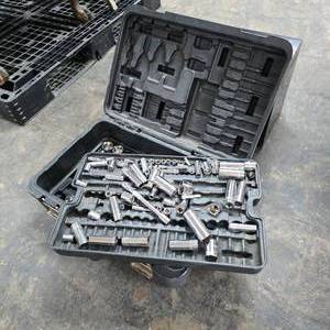 lot 156 image: Large Pittsburgh Tool Box Full of Sockets