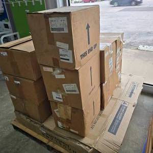 lot 213 image: Lot of 7 OEM Compressors
