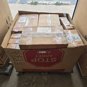 lot 222 image: Large Lot of Dacor Control Panels, Model 82419R.  10 Panels Per Box, 18 Boxes Total