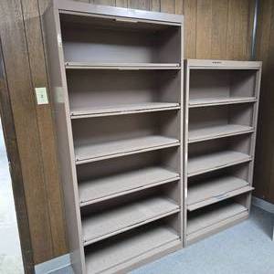 lot 272 image: Lot of 2 Vintage HON Metal Cabinets