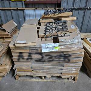 lot 281 image: Pallet of Dacor Range Grates
