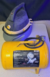lot 31 image: 5-Gallon Portable Air Tank &amp Small Shop Type Vac